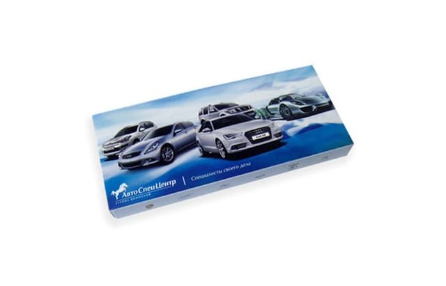 Сувенирный шоколад 50г в картонной коробке с логотипом заказчика