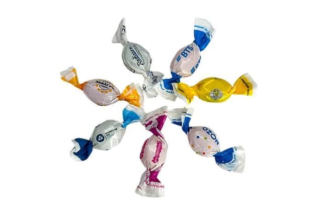 Мини-карамель с логотипом клиента 3г в упаковке «скрутка»