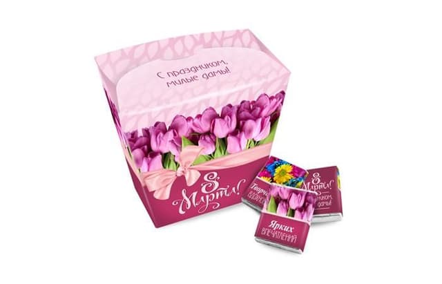 Шоколадный набор к 8 марта «Тюльпаны» 230г из 23 шоколадок 10г