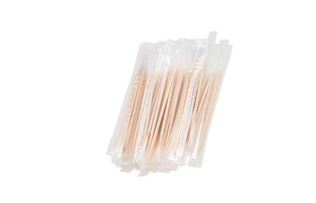 Зубочистки в индивидуальной п/э упаковке без печати в коробке по 1000 штук.