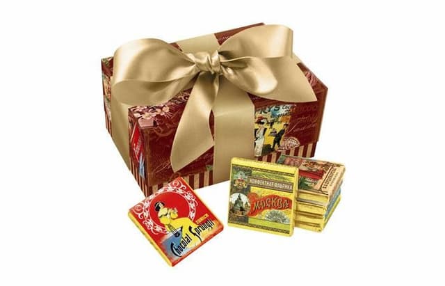 Подарочный набор «Old Chocolate Brands Collection» из 30 шоколадок 5г, горький 60%